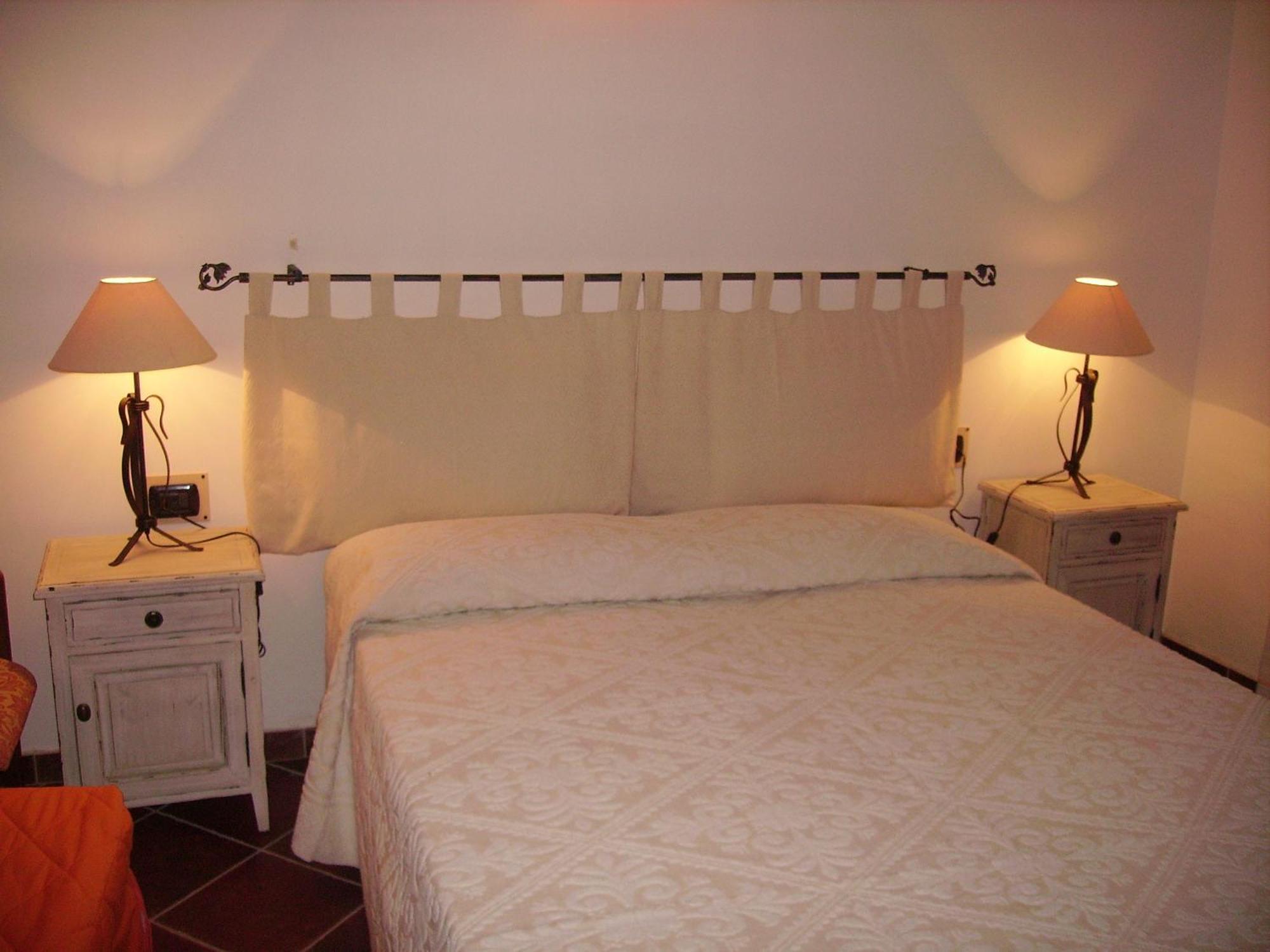 Locanda Tipica Sa Corte Oliena Exterior photo